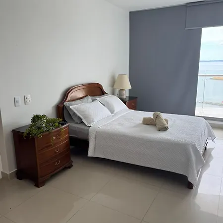 Beachfront En Marbella Cartagena